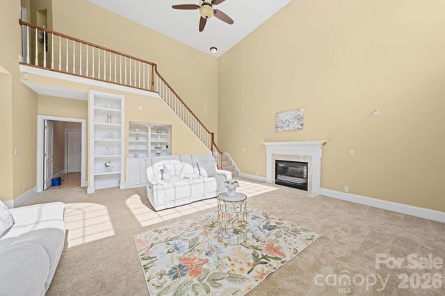 6009 Autumn Blossom Lane, Waxhaw, NC 28173
