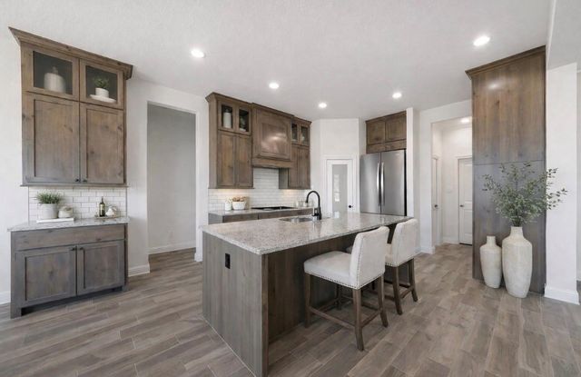 440 Paradise Ridge Drive, Waxahachie, TX 75167