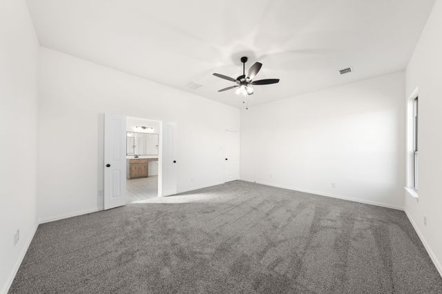440 Paradise Ridge Drive, Waxahachie, TX 75167