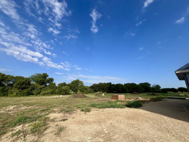 440 Paradise Ridge Drive, Waxahachie, TX 75167