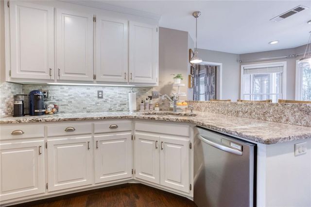 3092 Parks Run, Loganville, GA 30052