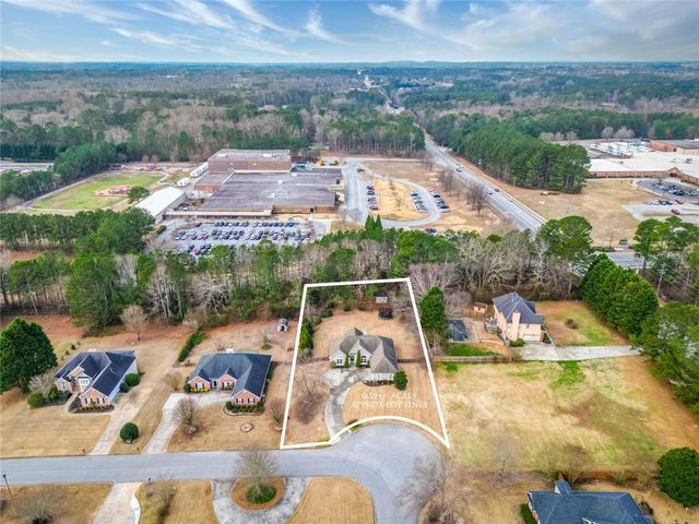 3092 Parks Run, Loganville, GA 30052