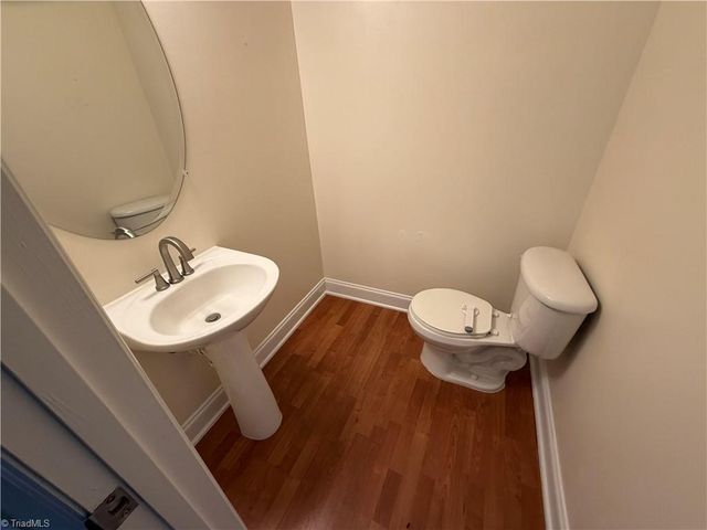 4431 Baylor Street, Greensboro, NC 27455