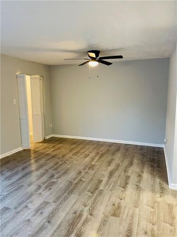 5611 Banbury CT, Virginia Beach, VA 23462