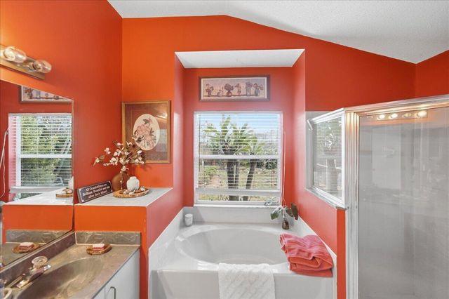437 SW Kaabe Avenue, Port St. Lucie, FL 34953