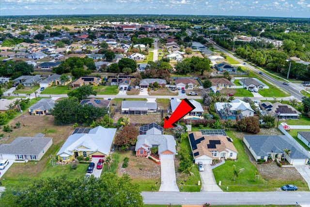 437 SW Kaabe Avenue, Port St. Lucie, FL 34953