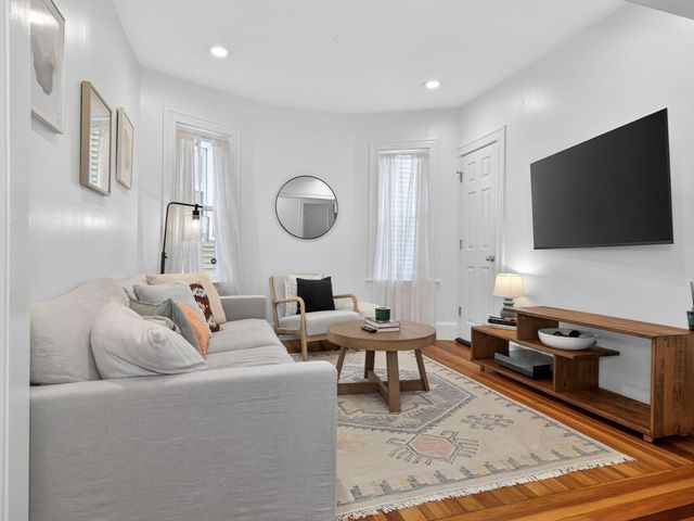 106 Sawyer Avenue 1, Boston, MA 02125