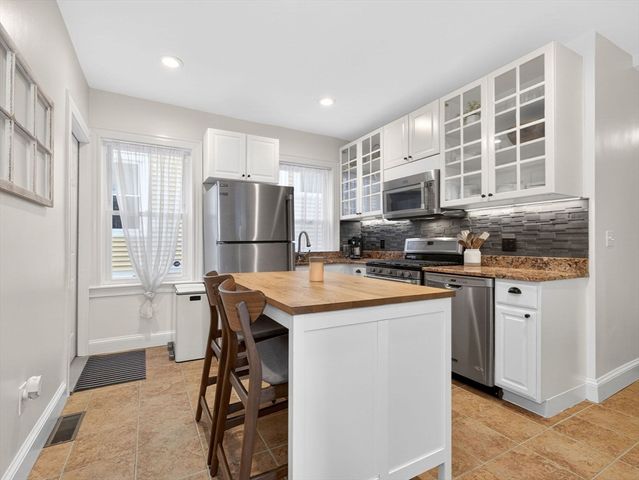 106 Sawyer Avenue 1, Boston, MA 02125