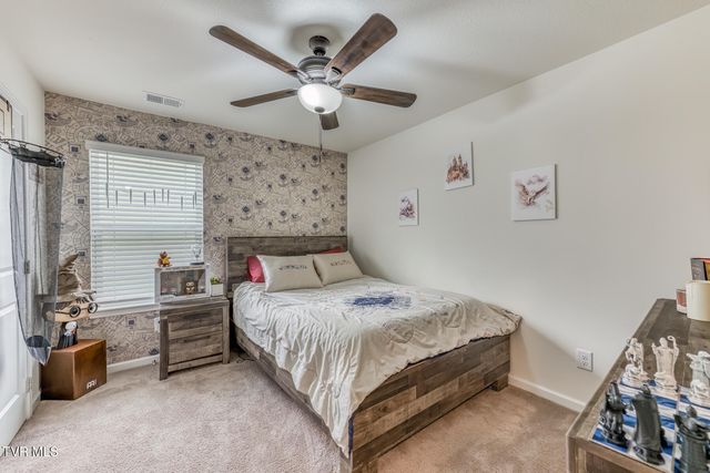 90 Thistle Drive, Bluff City, TN 37618