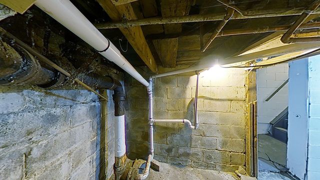 1009 8th Avenue, Rock Falls, IL 61071