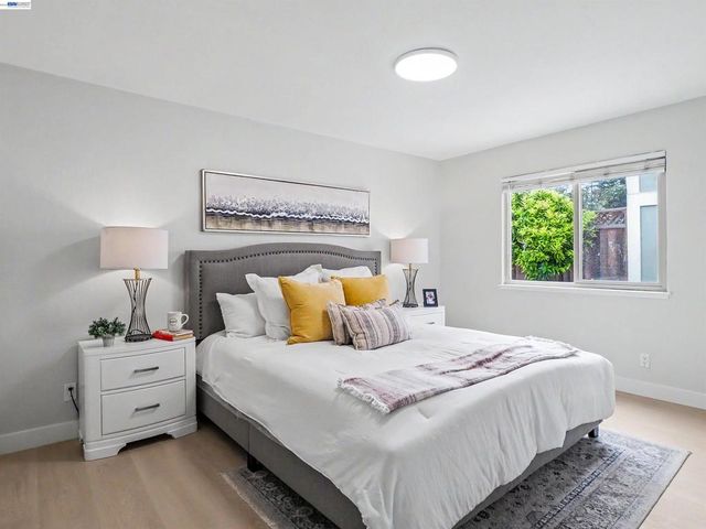 40130 Santa Teresa Cmn, Fremont, CA 94539