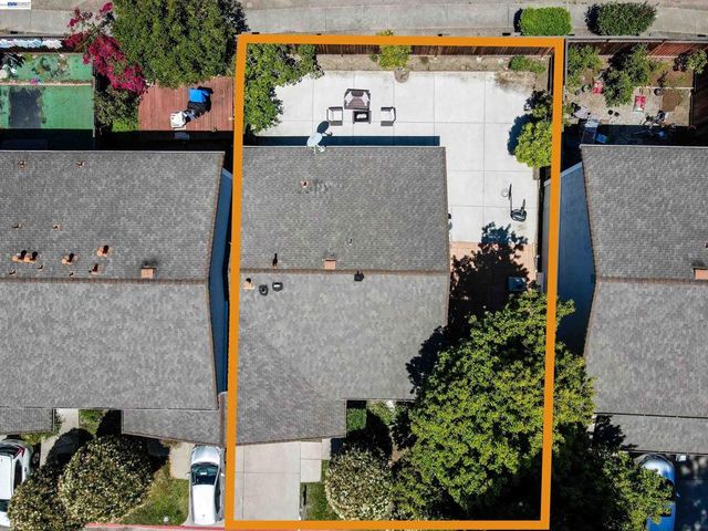 40130 Santa Teresa Cmn, Fremont, CA 94539