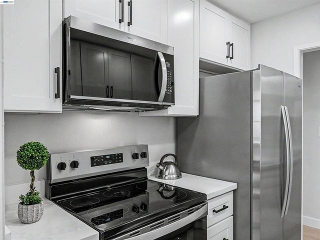 40130 Santa Teresa Cmn, Fremont, CA 94539