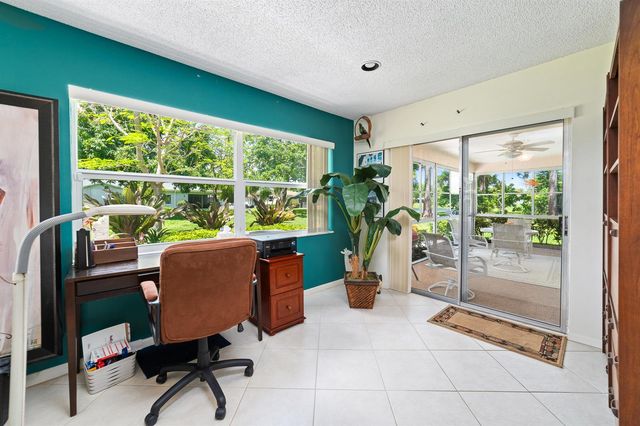 6303 Silver Moon Lane, Greenacres, FL 33463