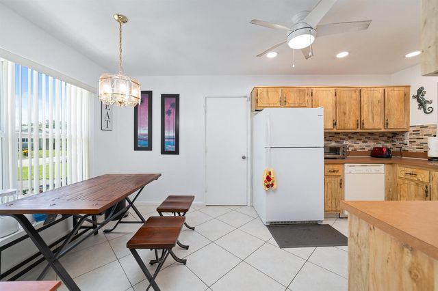 6303 Silver Moon Lane, Greenacres, FL 33463