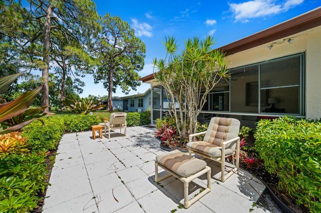 6303 Silver Moon Lane, Greenacres, FL 33463