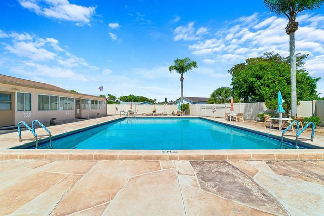 6303 Silver Moon Lane, Greenacres, FL 33463