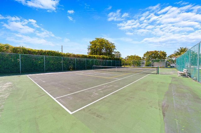 6303 Silver Moon Lane, Greenacres, FL 33463
