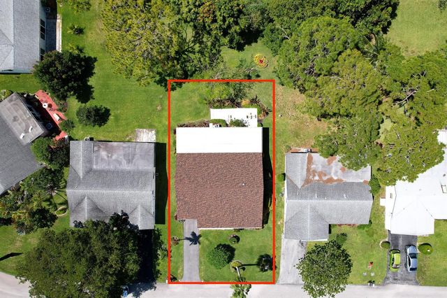 6303 Silver Moon Lane, Greenacres, FL 33463