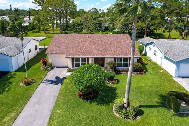6303 Silver Moon Lane, Greenacres, FL 33463