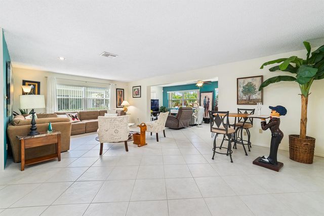 6303 Silver Moon Lane, Greenacres, FL 33463