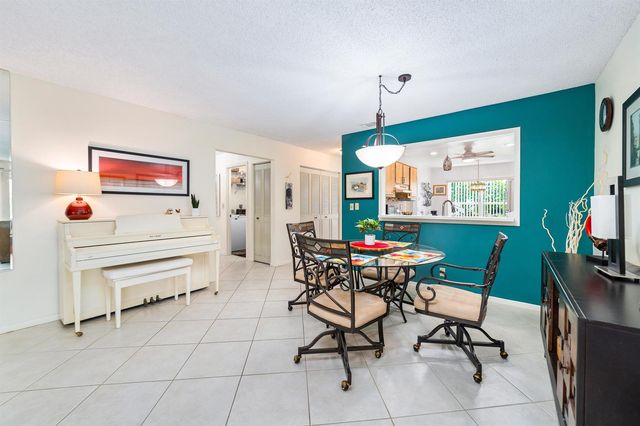 6303 Silver Moon Lane, Greenacres, FL 33463