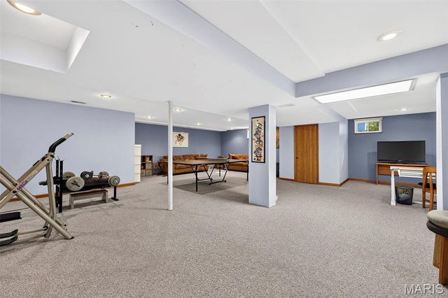 120 Oak Valley Drive, St Peters, MO 63376