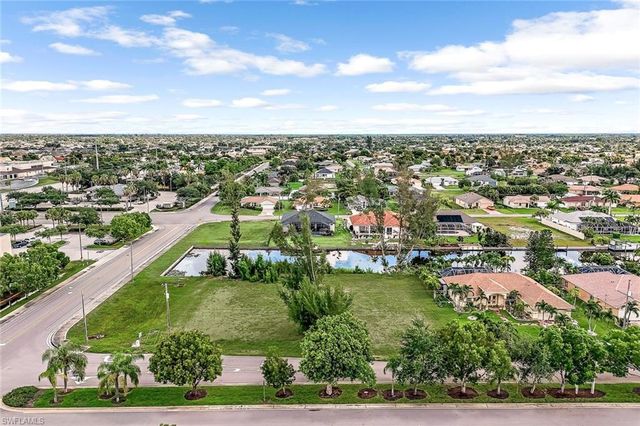 119 Aviation PKWY, Cape Coral, FL 33904