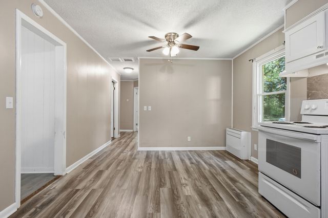 129 Napier Dr, Columbia, TN 38401