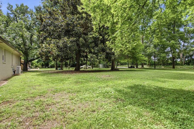 129 Napier Dr, Columbia, TN 38401