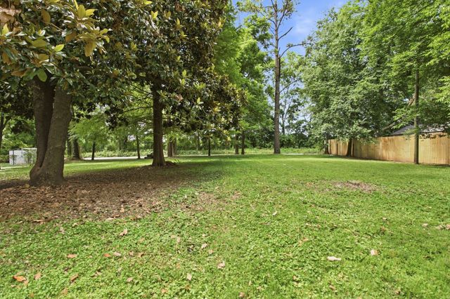 129 Napier Dr, Columbia, TN 38401