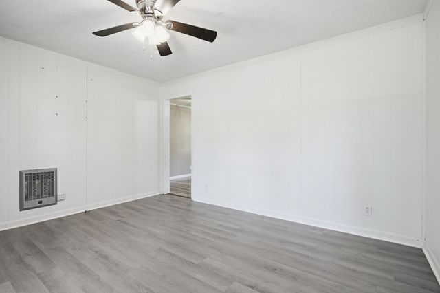 129 Napier Dr, Columbia, TN 38401
