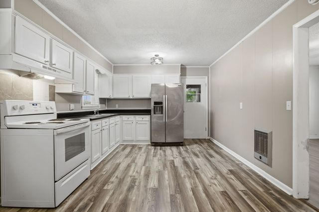 129 Napier Dr, Columbia, TN 38401