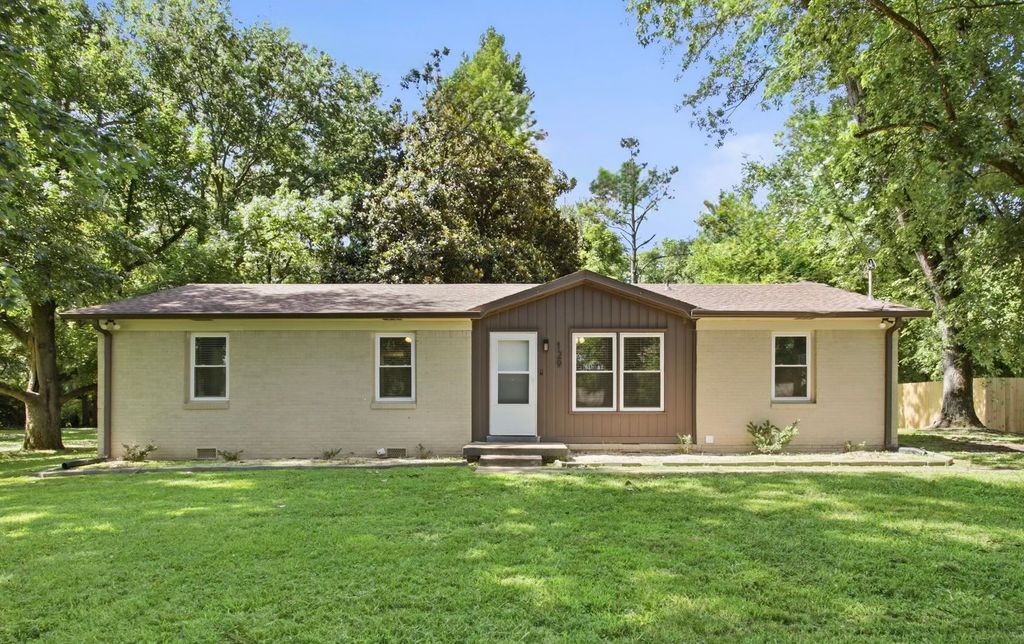 129 Napier Dr, Columbia, TN 38401