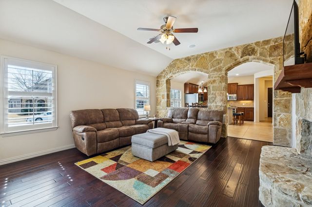 1517 Martin Creek Drive, Little Elm, TX 75068