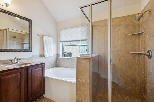 1517 Martin Creek Drive, Little Elm, TX 75068