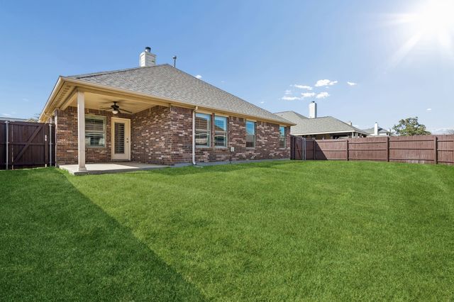 1517 Martin Creek Drive, Little Elm, TX 75068