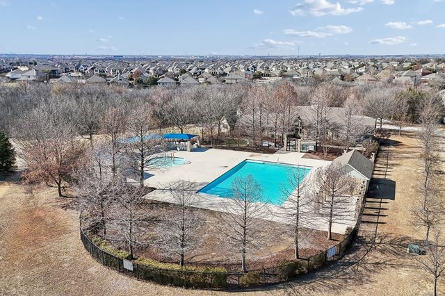 1517 Martin Creek Drive, Little Elm, TX 75068