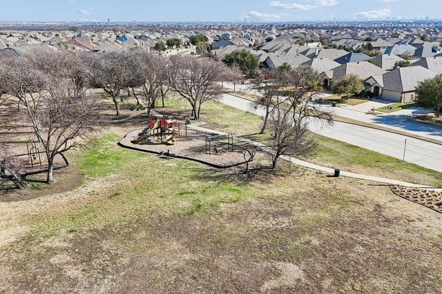 1517 Martin Creek Drive, Little Elm, TX 75068