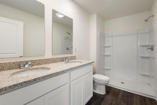 390 E Iris Lane, Defuniak Springs, FL 32433