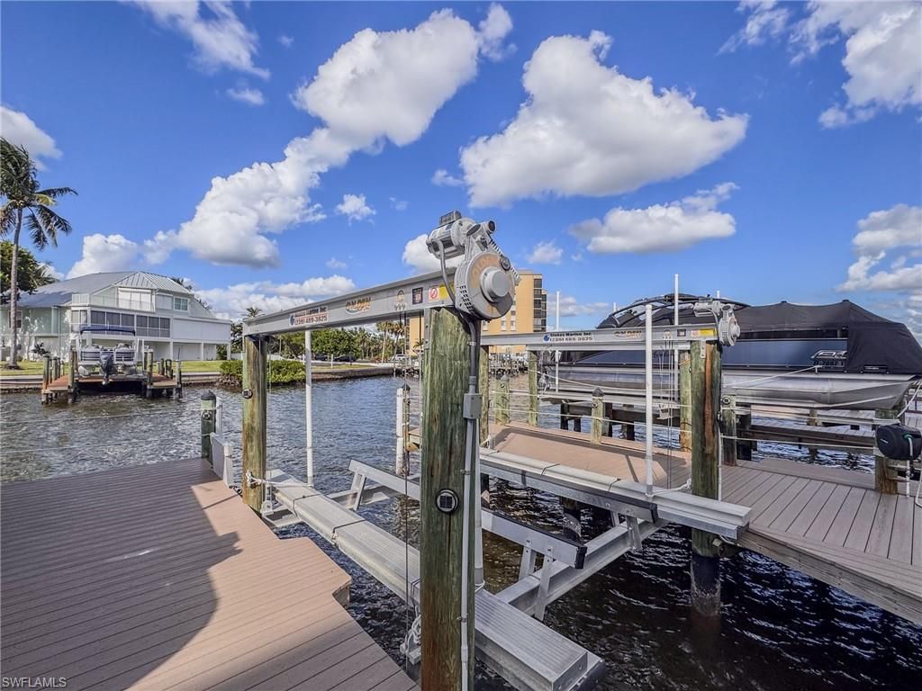 Docks 15 & 16 - 4341 Bay Beach LN, FORT MYERS BEACH, FL 33931 — photo 4