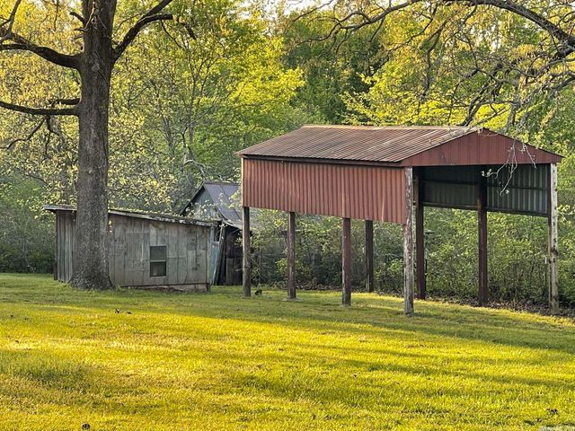 31 Nix Lane, Ash Flat, AR 72513