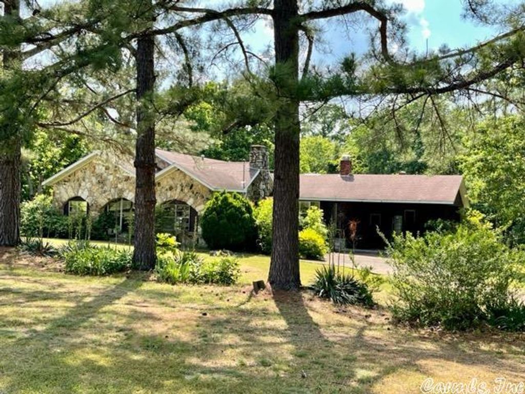 31 Nix Lane, Ash Flat, AR 72513
