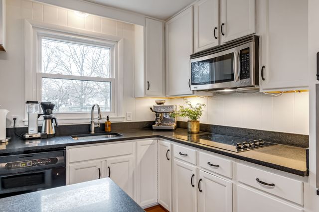 1004 Chapel Ct, Franklin, TN 37069