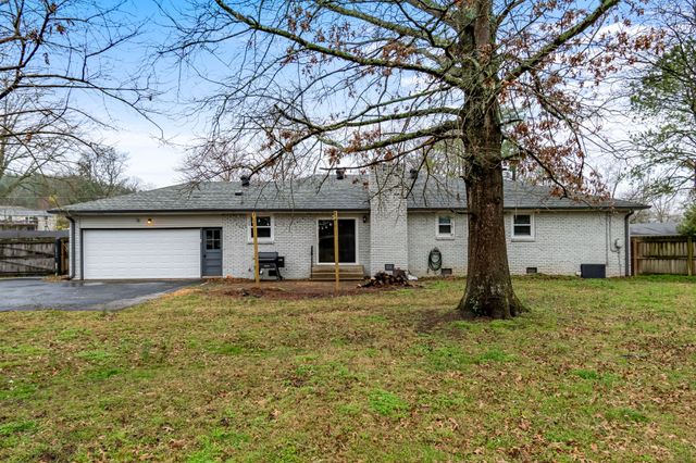 1004 Chapel Ct, Franklin, TN 37069