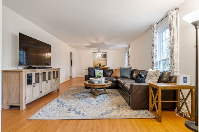 1004 Chapel Ct, Franklin, TN 37069