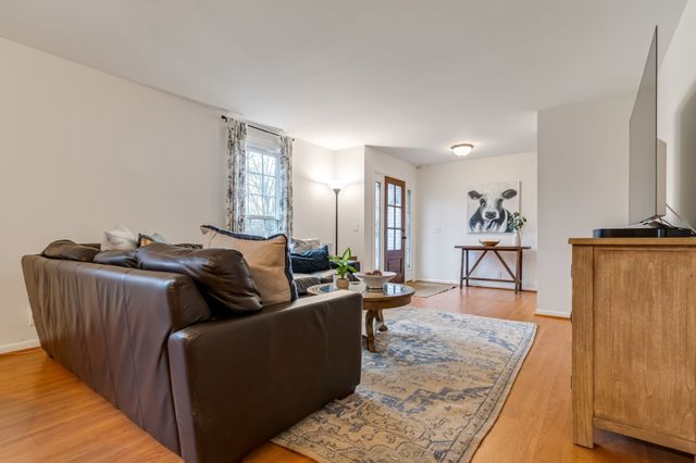 1004 Chapel Ct, Franklin, TN 37069