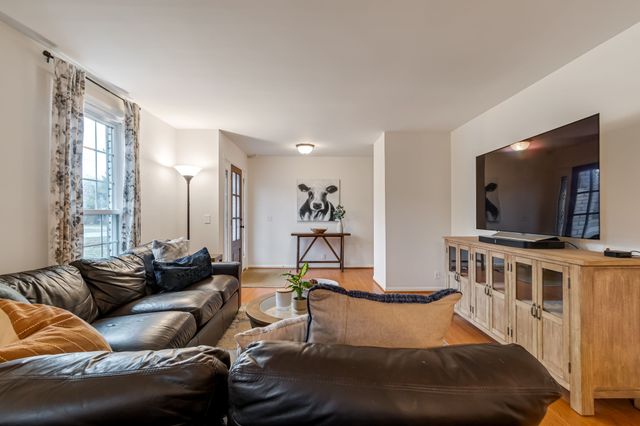 1004 Chapel Ct, Franklin, TN 37069