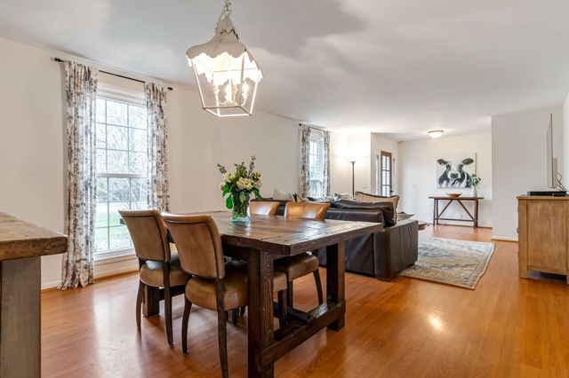 1004 Chapel Ct, Franklin, TN 37069