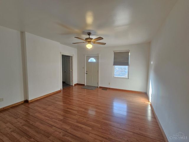 3908 Pattison Avenue, Cincinnati, OH 45204